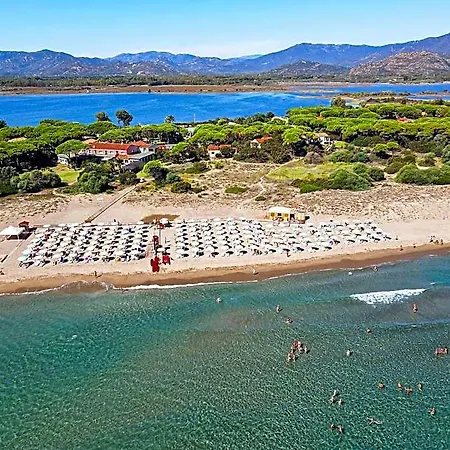 Colostrai Club 4*